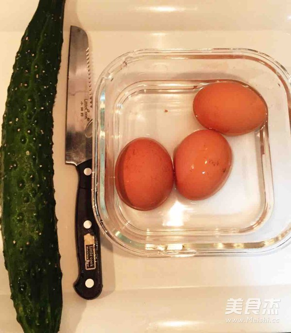 创意餐盘之“恐龙”蛋的做法