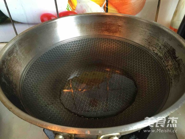 水煮蝴蝶虾的做法