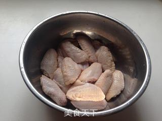 烤<a href=/shicai/rouqin/JiChi/index.html target=_blank><u>鸡翅</u></a>