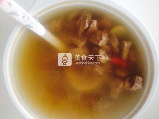 咖喱<a href=/shicai/rouqin/NiuRou/index.html target=_blank><u>牛肉</u></a>饭