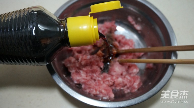 微波炉版翡翠肉卷的做法