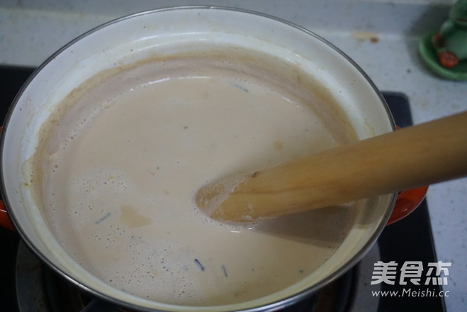 浓香手煮奶茶制作法的做法