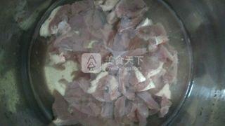 <a href=/shicai/rouqin/ZhuXin/index.html target=_blank><u>猪心</u></a>瘦肉粥
