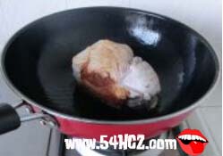 梅菜扣肉的做法视频3