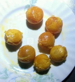 广式椰蓉蛋黄月饼