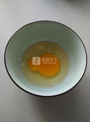 <a href=/shicai/rouqin/JiDan/index.html target=_blank><u>鸡蛋</u></a>糕