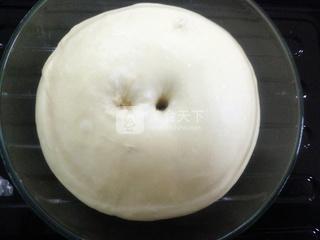 小熊乳酪<a href=/shicai/mimian/MianBao/index.html target=_blank><u>面包</u></a>