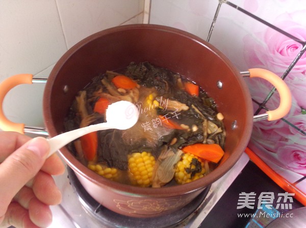 菜干猪骨汤的做法
