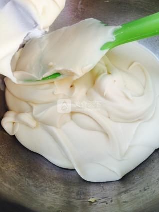 韩式豆沙霜裱花蛋糕