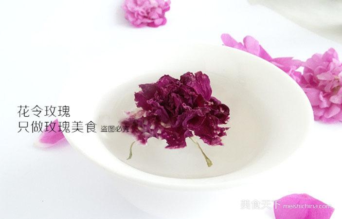<a href=/shicai/shucai/MeiGuiHua/index.html target=_blank><u>玫瑰花</u></a>冠茶