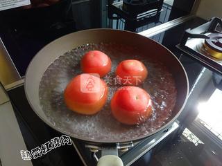 番茄<a href=/shicai/rouqin/NiuWei/index.html target=_blank><u>牛尾</u></a>浓汤