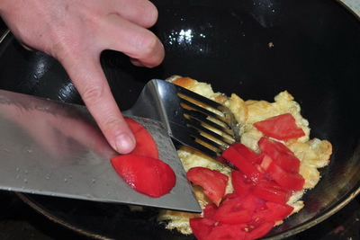 蕃茄煎蛋烫饭步骤5