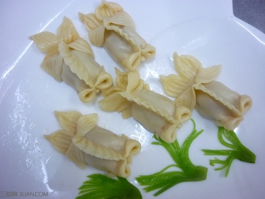 小金鱼蒸饺的做法