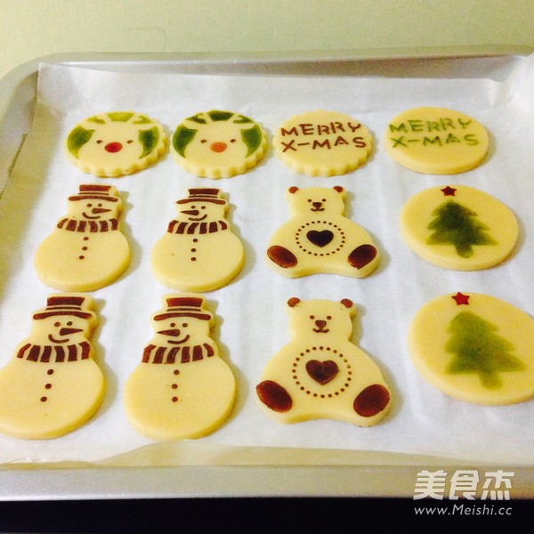 #圣诞节#圣诞<a href=/shicai/mimian/HuangYou/index.html target=_blank><u>黄油</u></a>饼干的做法