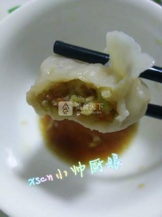 <a href=/shicai/rouqin/YangRou/index.html target=_blank><u>羊肉</u></a>两鲜饺子