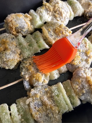 酥烤虾串