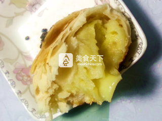 <a href=/shicai/guopin/LiuLian/index.html target=_blank><u>榴莲</u></a>酥饼