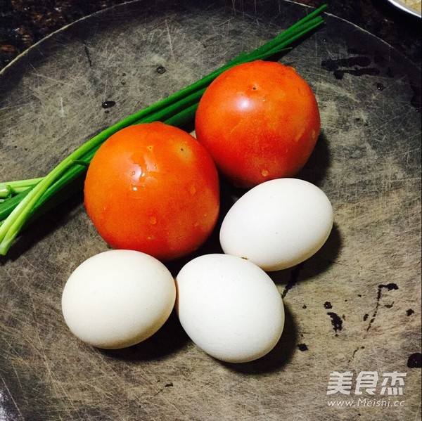 番茄<a href=/shicai/rouqin/JiDan/index.html target=_blank><u>鸡蛋</u></a>面的做法