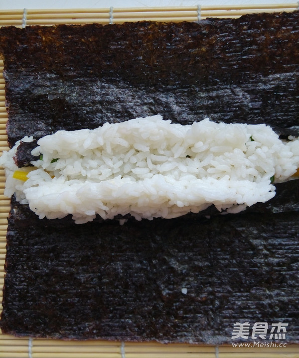包头巾的小花猫寿司的做法
