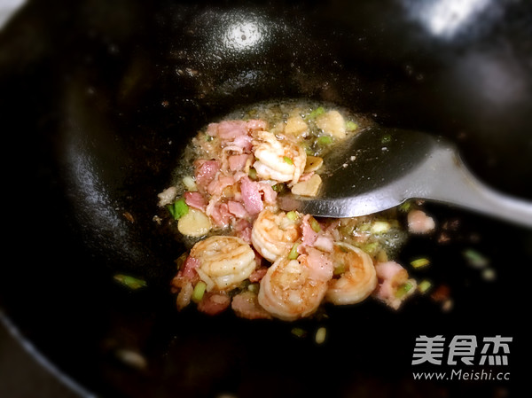 升级版炒饭  海鲜焗饭的做法