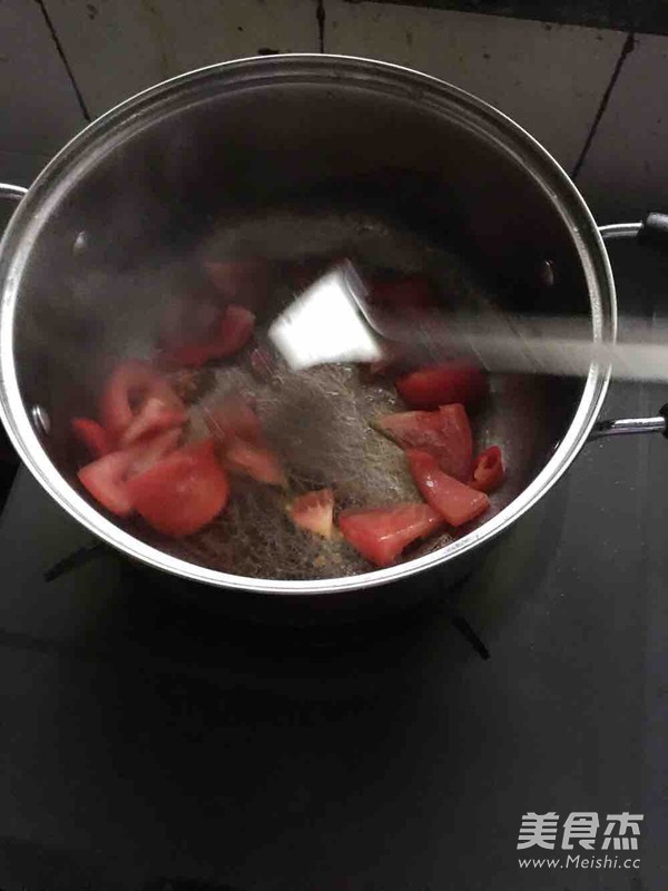 肉皮酸辣汤的做法