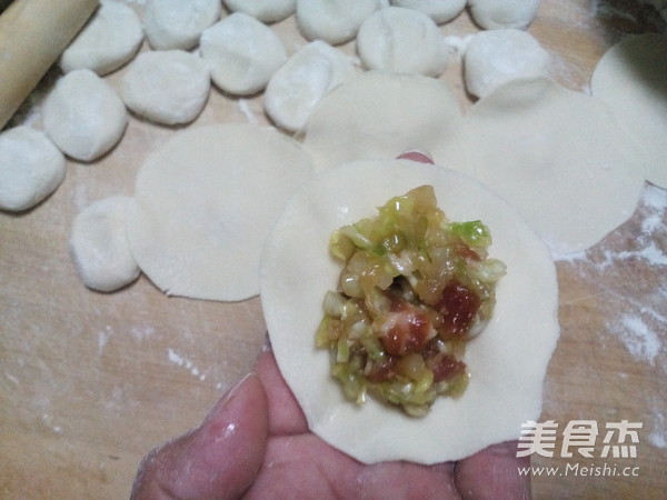 卷心菜饺子的做法