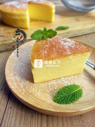 轻乳酪<a href=/shicai/mimian/ZhiShi/index.html target=_blank><u>芝士</u></a>蛋糕