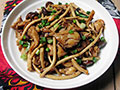 茶树菇炒鸡肉的做法