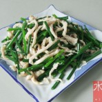 韭菜苔炒鸡丝的做法