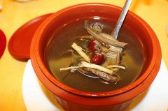 茶树菇排骨汤的功效,茶树菇排骨汤的做法