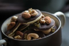 巧克力坚果圆饼的做法
