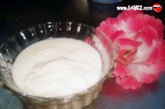 酸奶机怎么做酸奶_老酸奶的做法