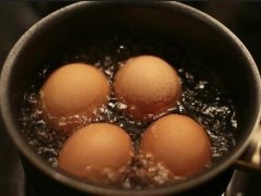白莲须煲鸡蛋