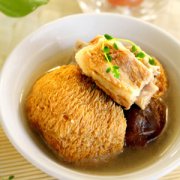 【猴头菇煲汤】猴头菇煲汤的做法
