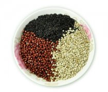 【黑米薏米粥的功效】黑米薏米粥的热量_黑米薏米粥的做法
