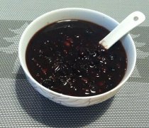 【黑豆黑米薏米粥】黑豆黑米薏米粥的做法_黑豆黑米薏米粥的功效