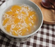 【米酒煮鸡蛋】米酒煮鸡蛋的功效_米酒煮鸡蛋的做法
