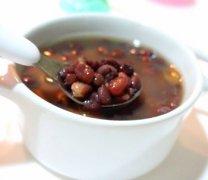【赤小豆薏米粥】赤小豆薏米粥的功效、做法