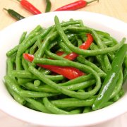 【清炒长豇豆】清炒长豇豆的做法_清炒长豇豆的营养价值