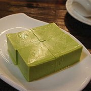杏仁绿茶糕的做法